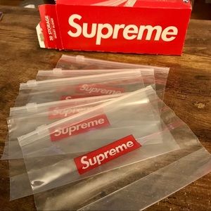 Supreme Ziploc Bags (5)